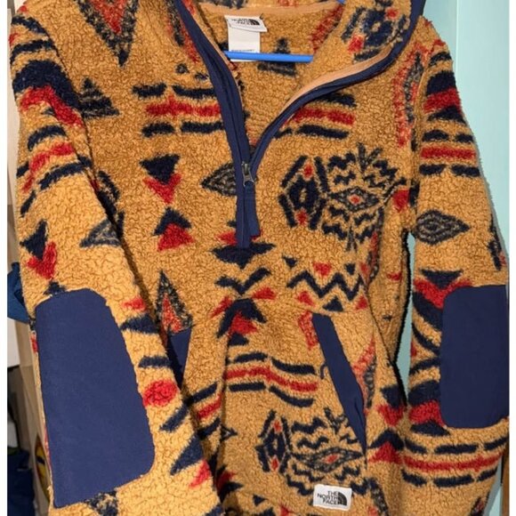 The North Face Tops - The North Face Campshire 2 hooded pullover. Womens small